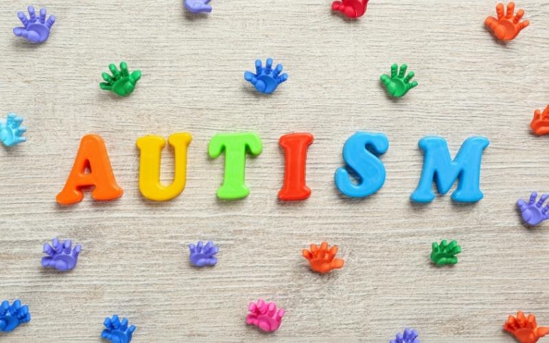 Simple autism spectrum illustration showing different strengths and needs